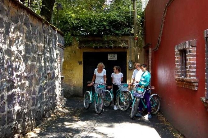 Frida's Heart Guided Biking Tour in Coyoacán - Starting at Calle Presidente Carranza 20