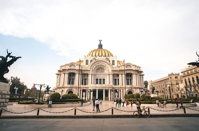From cdmx: Citywalking Private Tour by cdmx - Centro Historico on foot: streets, shops, and colonial facades