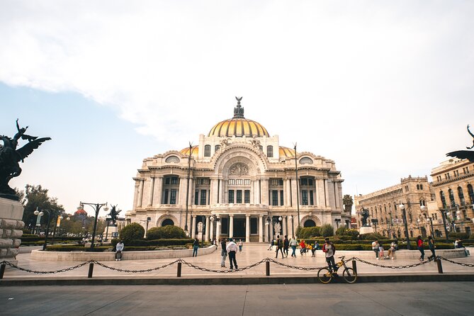 From cdmx: Citywalking Private Tour by cdmx - Palacio de Bellas Artes: the grand finish