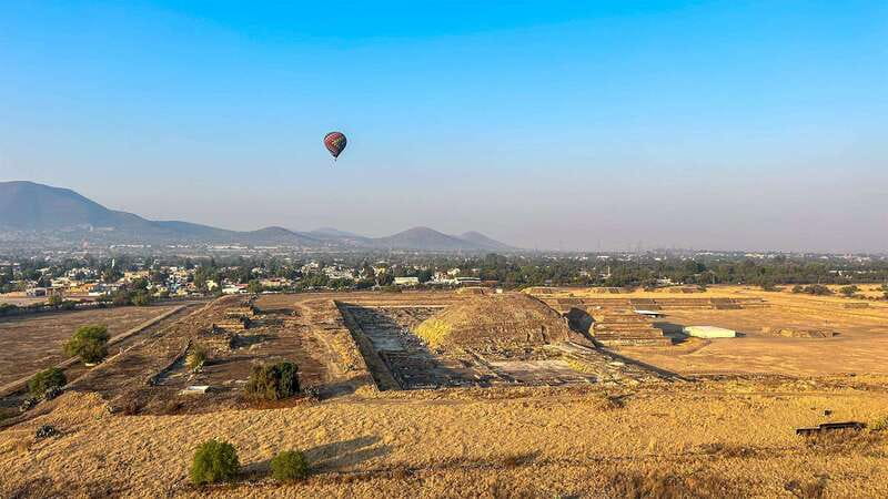 From CDMX: Hot air balloon ride, guided visits to Teotihuacan and Guadalupe - Why the Teotihuacan balloon flight is the main event