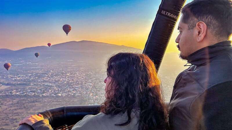 From CDMX: Hot air balloon ride, guided visits to Teotihuacan and Guadalupe - Who should book this full-day experience?
