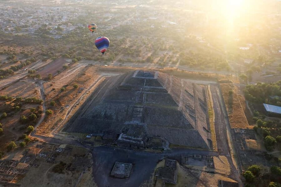 From CDMX: Teotihuacan Hot Air Balloon Ride & Optional Tours - Is $151 a fair price?