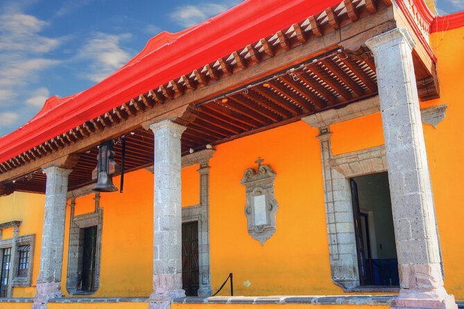 From cdmx: Tour in Coyoacan and Xochimilco all inclusive - Xochimilco by traditional trajinera