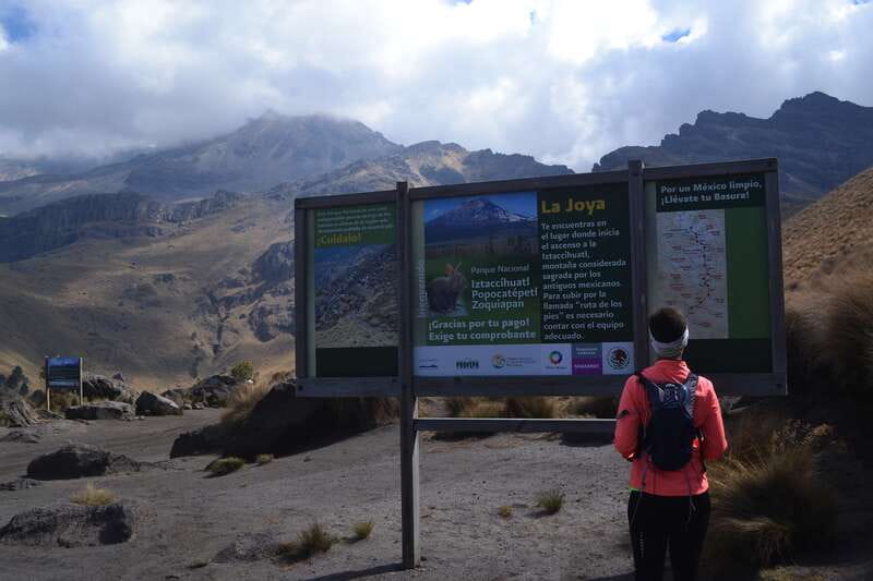 From Mexico City: Hike Iztaccihuatl Volcano with an Alpinist - Altitude deserves more respect than the distance