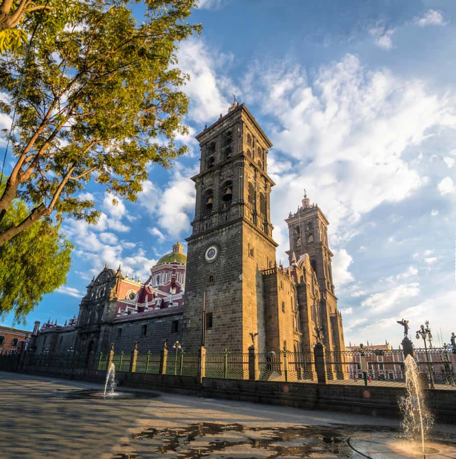 From Mexico City: One-day adventure: Puebla, Cholula, and Tonantzintla - Leaving Mexico City early