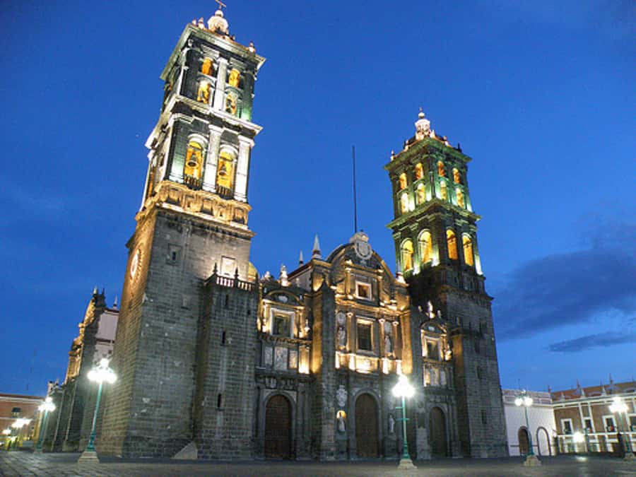 From Mexico City: Puebla, Cholula and Tonantzintla Day Trip - An early departure from Mexico City
