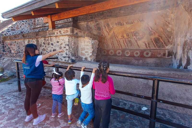 From Mexico City: Teotihuacan Tour & Reino Animal For Kids - Who should book this experience