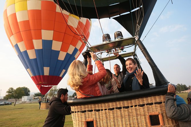 Full-Day Teotihuacan Hot Air Balloon Tour from Mexico City Including Transport - The pre-dawn pickup from Mexico City