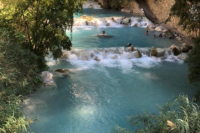 Full-Day Tour to Tolantongo Hot Springs from Ciudad de Mexico - Language and guide support