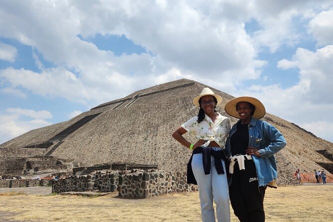 Full tour of Teotihuacán and visit to Mictlan - Four hours among Teotihuacán’s monumental ruins