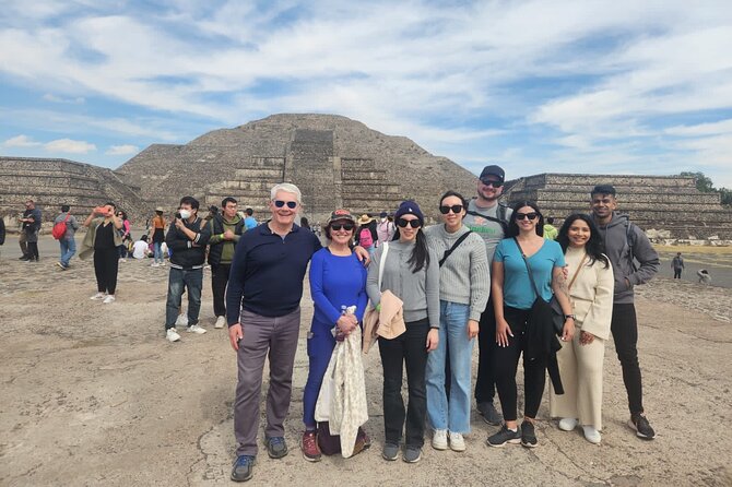 Full tour of Teotihuacán and visit to Mictlan - Climbing the Feathered Serpent Temple