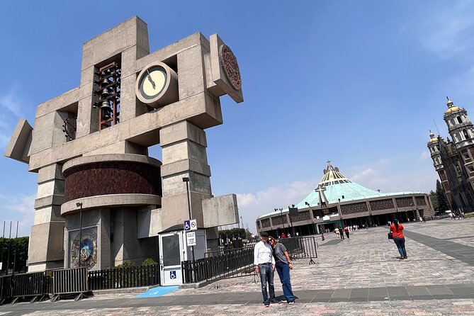 Full Visit of the Virgin of Guadalupe's village in private tour - Tepeyac Hill and the Chapel of the Flowers
