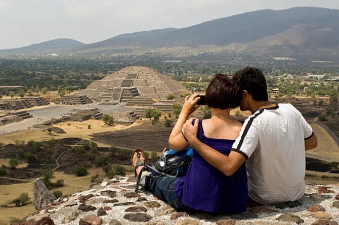 Guided Tour in Teotihuacan with Cave Breakfast and Transportation - What this Teotihuacan day is really about