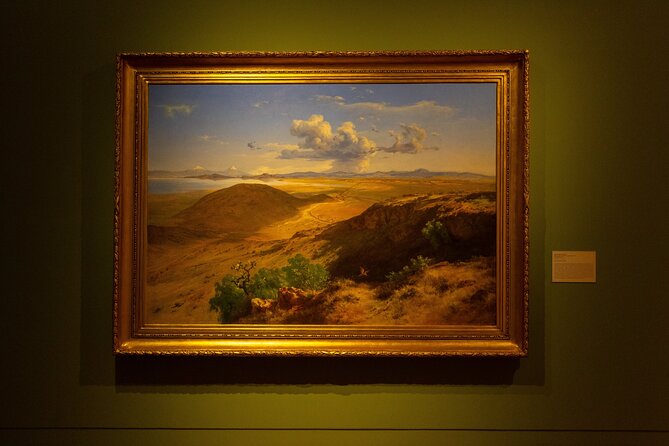 Guided tour National Museum of Art - What the bilingual guide adds