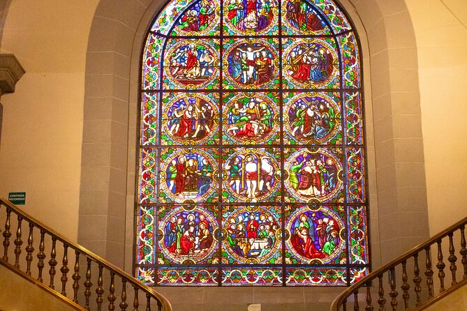 Guided tour of the Basilica of Guadalupe and Museum of Art - Starting at the Basilica of Santa Maria de Guadalupe