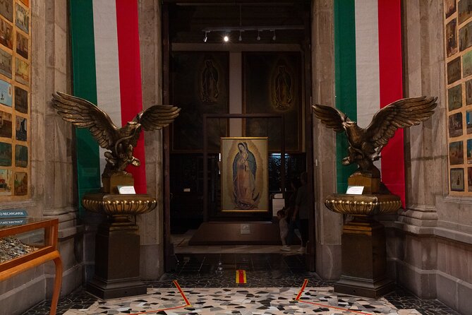 Guided tour of the Basilica of Guadalupe and Museum of Art - Seeing baroque art at the Basilica Museum