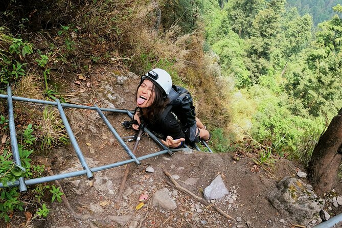 Hiking to the Puerta del Cielo Viewpoint in Mexico City - From Roma Norte to a mountain trailhead