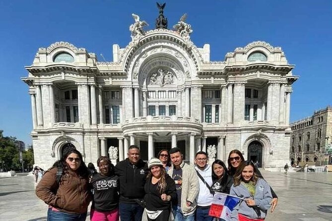 Historical Center of the CDMX on foot - Starting in the Zócalo, Mexico City’s great civic square