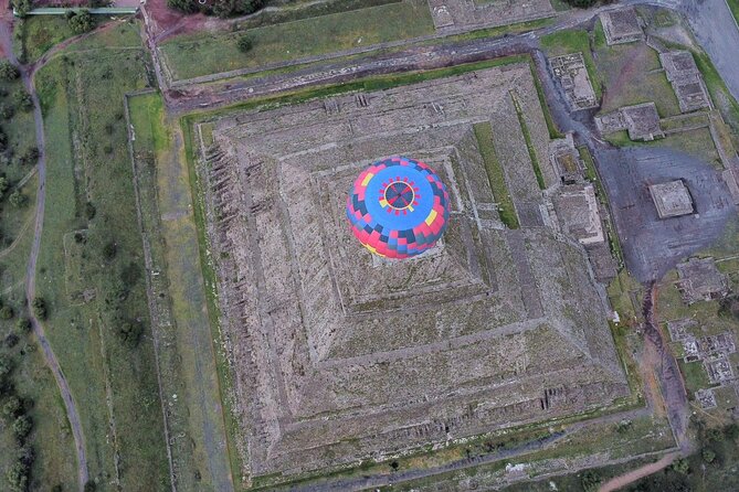 Hot Air Balloon Flight over Teotihuacan with CDMX Transportation - Why the sunrise flight is the main event