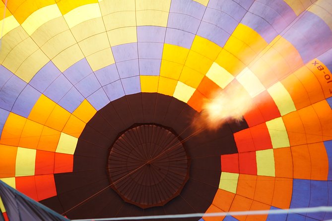 Hot Air Balloon Ride and Teotihuacan Pyramids Excursion - Two hours among Teotihuacan’s pyramids