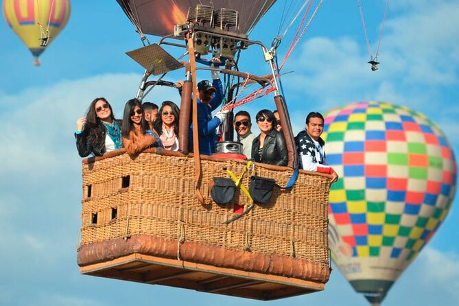 Hot Air Balloon Ride over Teotihuacan - Guide quality and communication