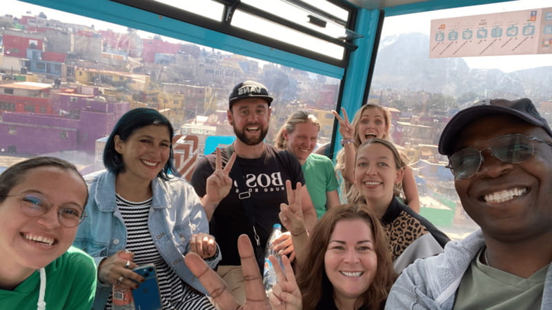 Iztapalapa: Cable Car Tour and Urban Art From the Heights - Why the Cablebús ride is the star
