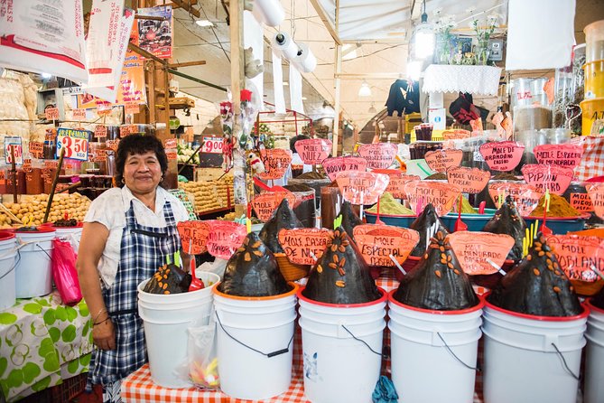 Journey Through La Merced - One hour through a revived Centro Histórico district