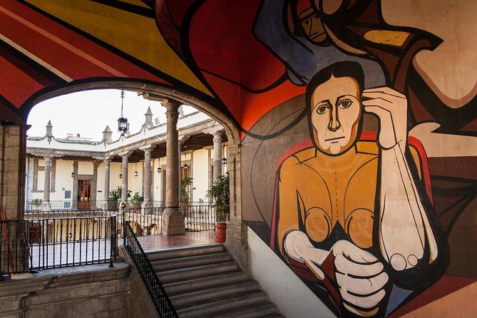 La Catrina & Muralism: Diego Rivera’s Legacy & Frida Kahlo - The extra murals that make the route special