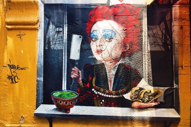La Roma Private Art Tour - A street-art walk with room to change course