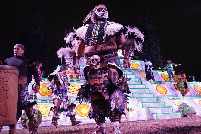 Legendary Day of the Dead Night Show in Xochimilco - From Reforma to Cuemanco, allow time for the road