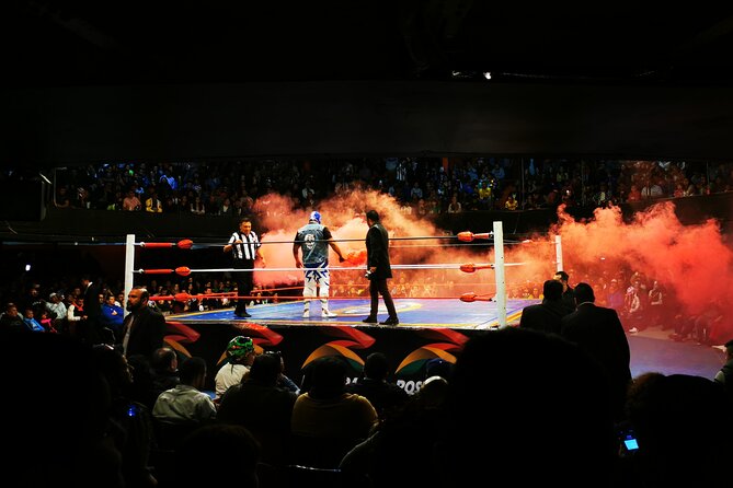 Lucha Libre, Pulque and Tacos Tour in Mexico City - What the guides add to the evening