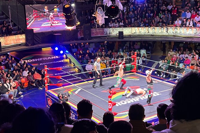 Lucha Libre Saturday Show in Mexico City (SEATS FROM BALCONY) - Why Arena Coliseo makes this more than a sports ticket