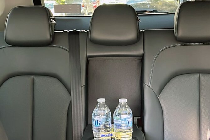 Luxury Private Transportation Service in Mexico City - Sedan or van, with comfort kept simple