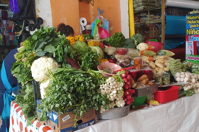 Magic Teotihuacan and Chocolate - The local market in San Juan Teotihuacan