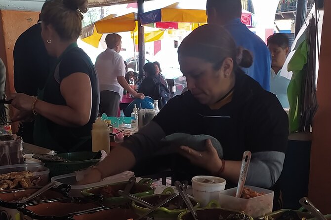 Magic Teotihuacan and Chocolate - Learning chocolate in San Martín de las Pirámides