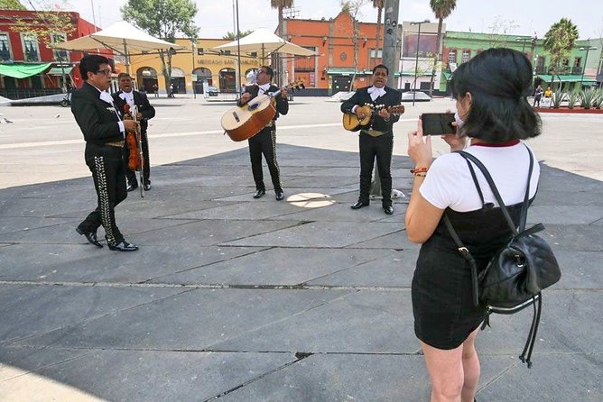 Mariachi Night in Garibaldi and Dinner at Bellini - The city center after dark