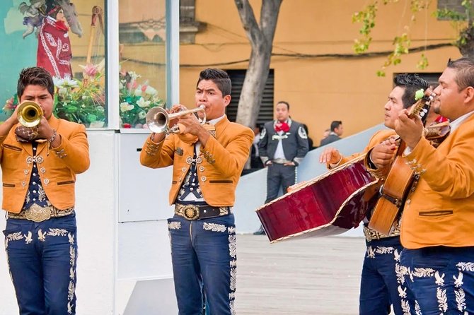 Mariachi Night in Garibaldi and Dinner at Bellini - Small details that can improve the night
