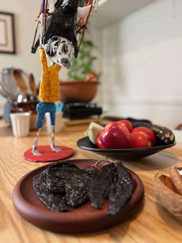 Market tour, cooking class & three-course Mexican feast - A food lesson with history behind it