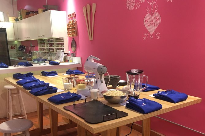 Mastering Mexican Salsas Cooking Class and Market Tour - Who will get the most from this class