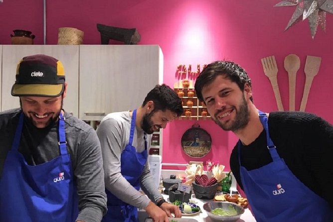 Mastering Mexican Salsas Cooking Class and Market Tour - Starting at Aura Cocina Mexicana