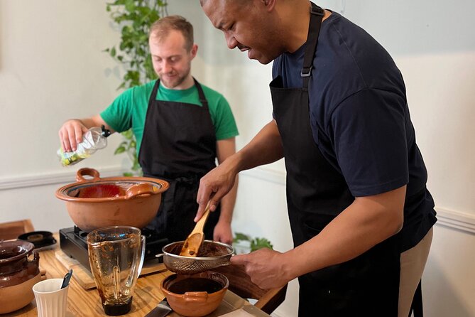 Medellín Market Tour, Cooking Class and 3-course Mexican Feast - A three-course meal with Mexican drinks