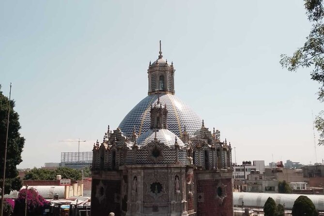 Meet the iconic Basilica of Guadalupe in Mexico City - Seeing the modern basilica and the Guadalupe image