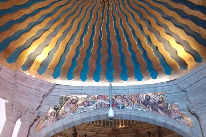 Meet the iconic Basilica of Guadalupe in Mexico City - Who will get the most from this tour