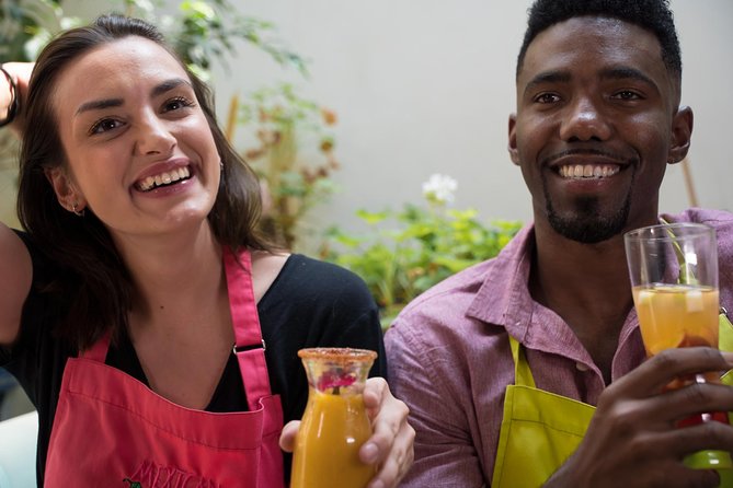 Mexican Cooking Class & Cocktails in Mexico City - Handmade tortillas are a small lesson with a big payoff