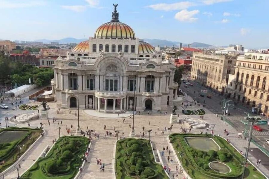 Mexico City: 10 Wonders of the Historic Center - Alameda Central and the grand buildings nearby