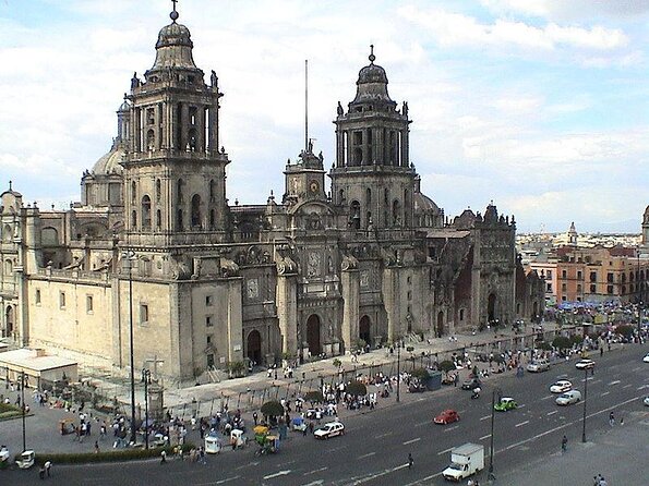 Mexico City at Night Tour with Torre Latino - Key points to know before booking
