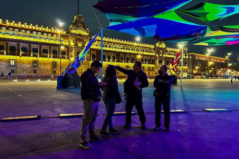 Mexico City at Night Walking tour with optional Torre Latino - Reaching the Zócalo after dark