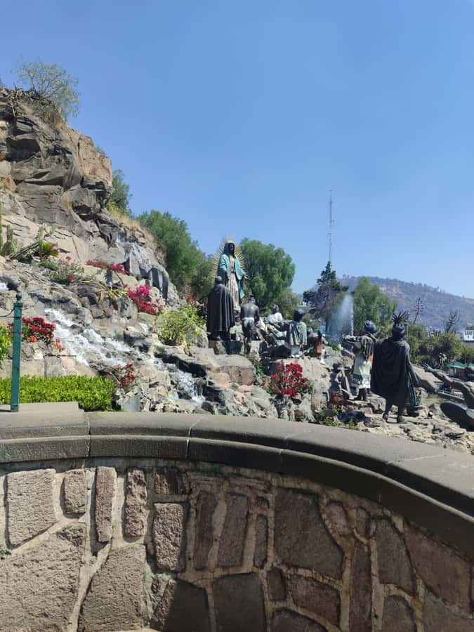 Mexico City: Basilica of Guadalupe Complex Tour - Why Guadalupe matters beyond the church walls
