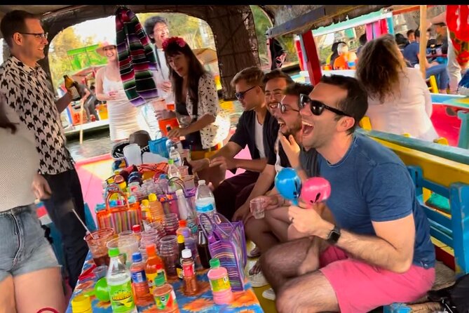 Mexico City Canals by Boat with Live Commentary with Meal Drinks - Getting to Canal 237 in San Jerónimo