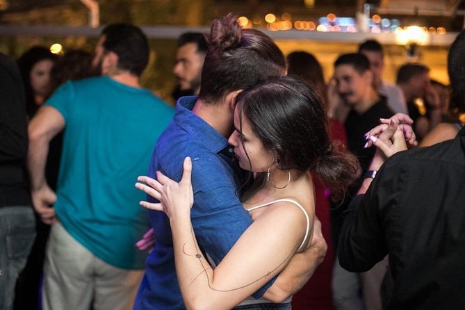 Mexico City CDMX Salsa Lovers Dance Experience - Who will get the most from this outing